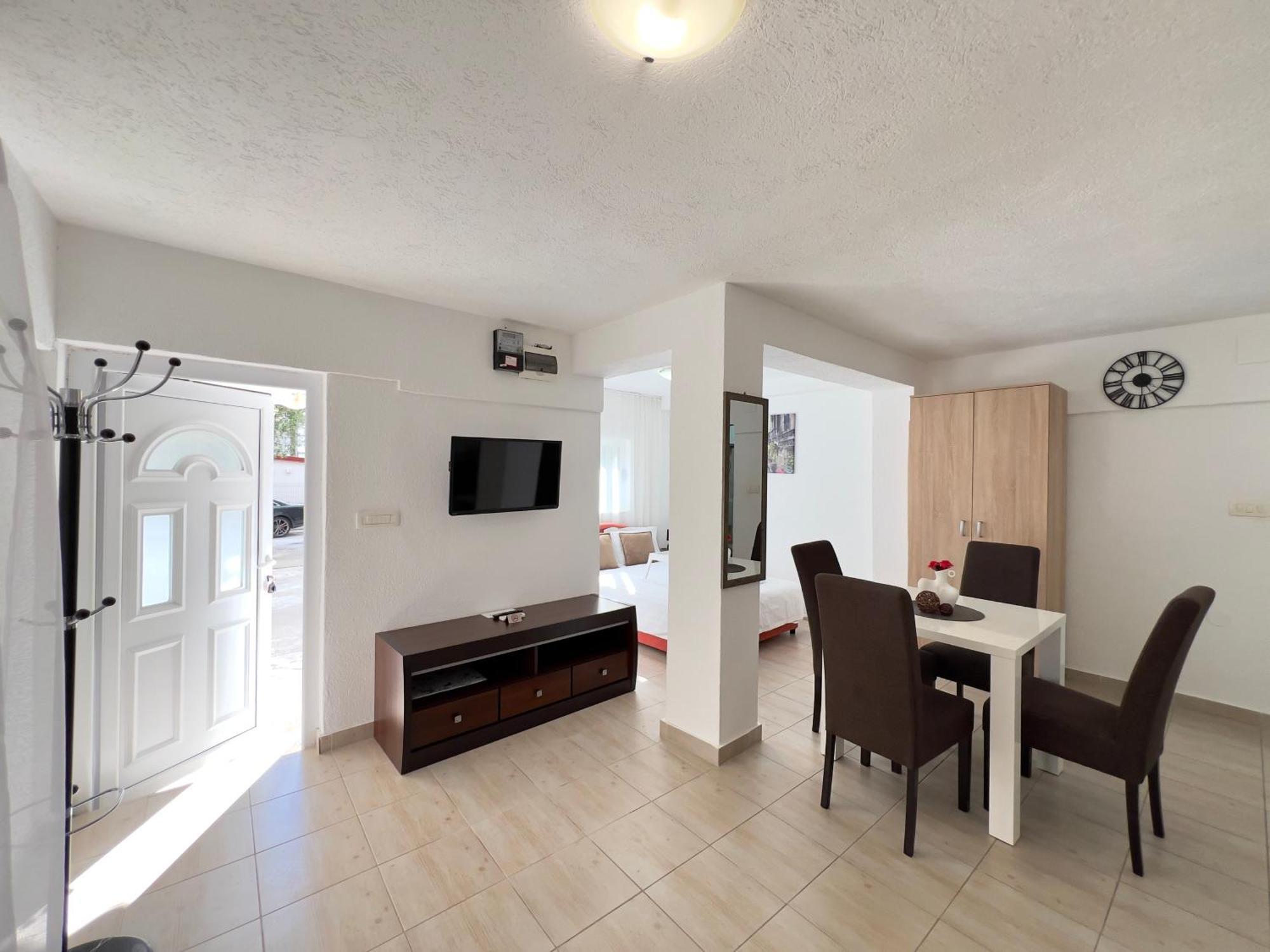 Apartment Pribilovic