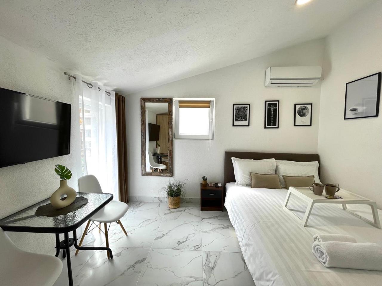 Apartman Pribilovic *